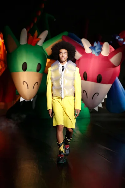 Look 6